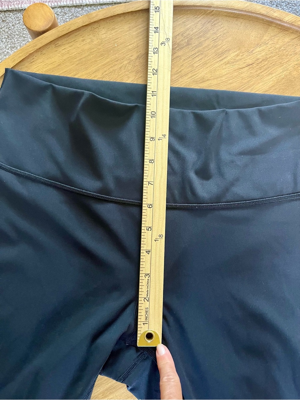 Lululemon Black Cropped Yoga Leggings Size 12 High Rise Capri Athletic - Picture 4 of 7
